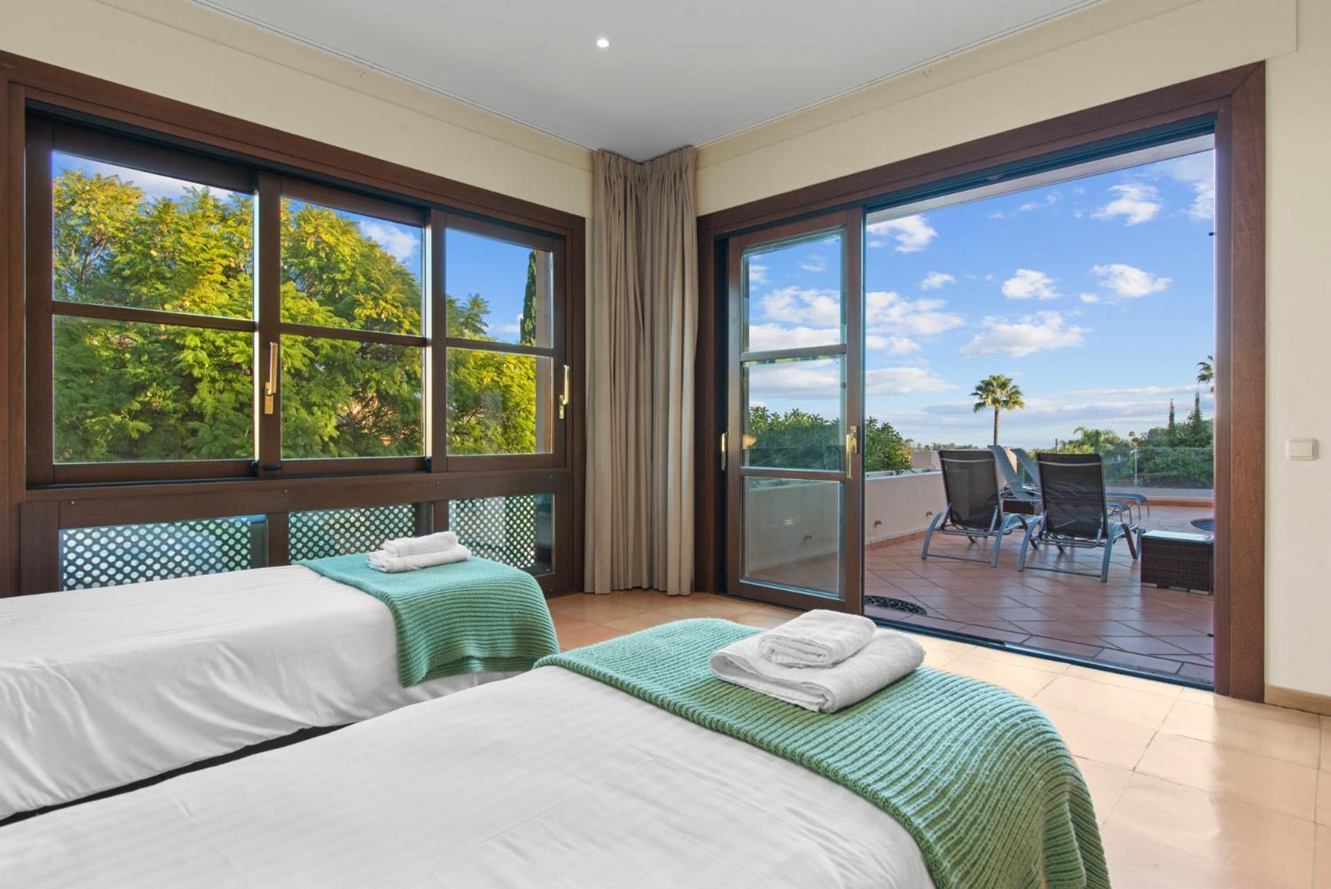 Luxury Robledal By Mabiente - Views Of The Sea And The Golf Course Marbella
